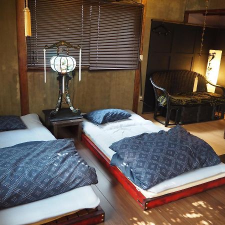 民泊カフェ Gootarian Hotell Kumamoto Exteriör bild