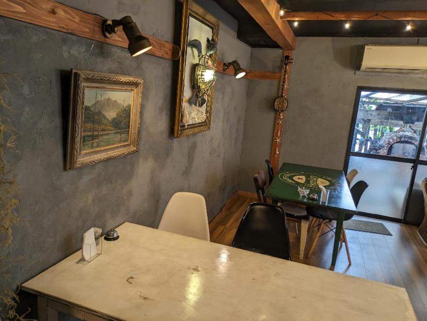 民泊カフェ Gootarian Hotell Kumamoto Exteriör bild